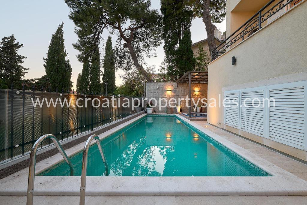 Casa In vendita - Splitsko-dalmatinska Split - foto 5/13