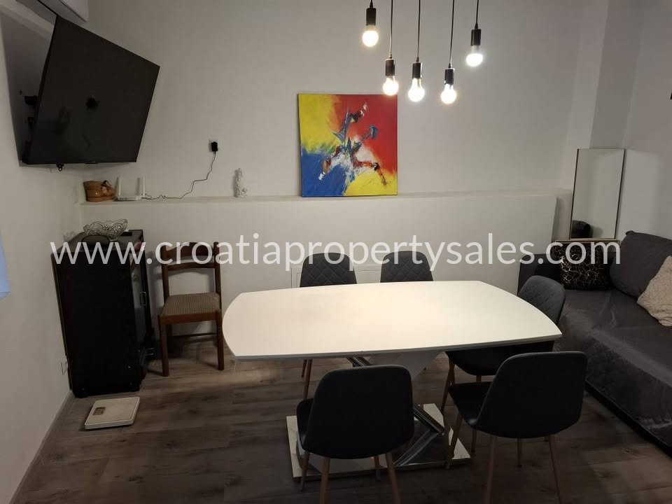 Casa In vendita - Kastela - foto 1/15