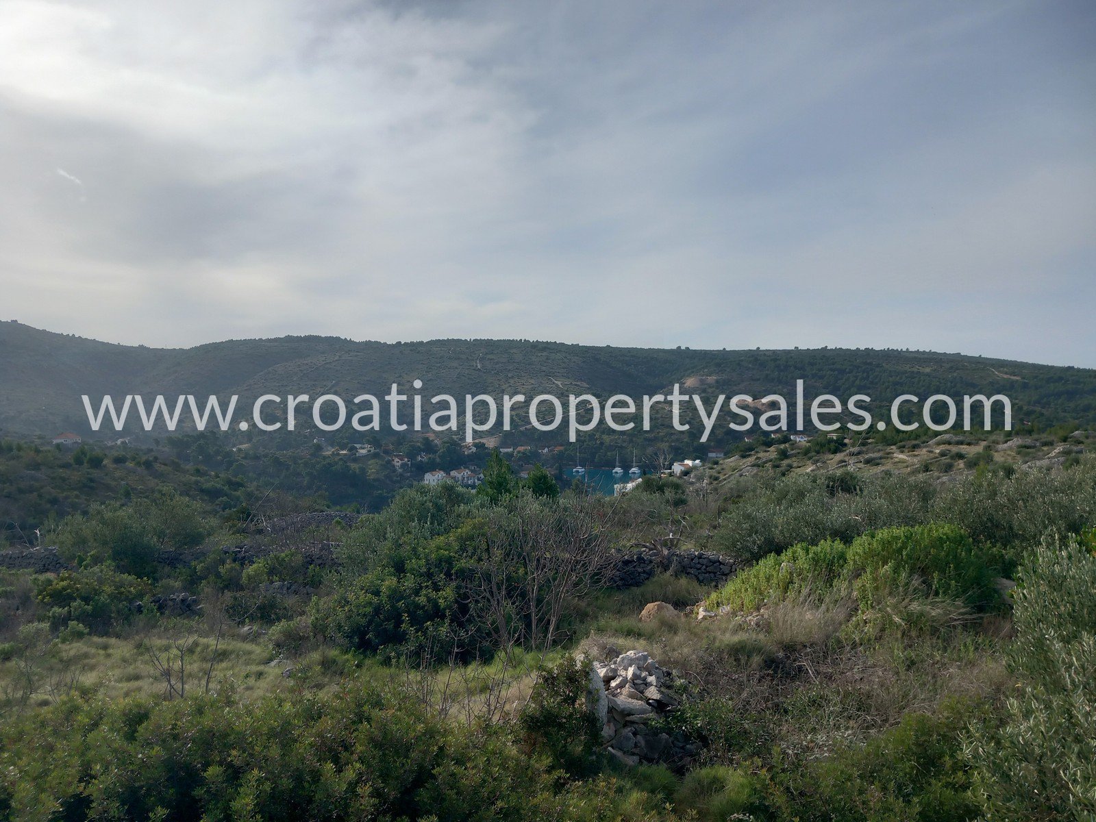 Land For sale -  Brac