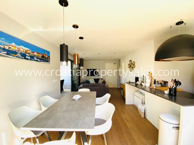 Apartma Naprodaj - Brac - foto 2/16