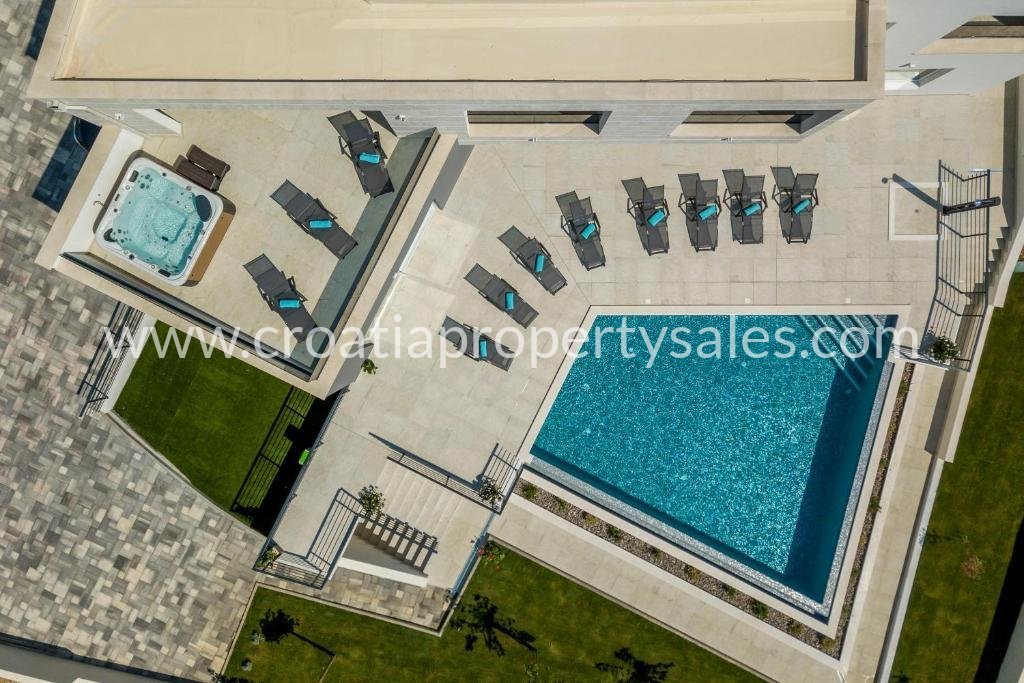 Casa In vendita -  Kastela