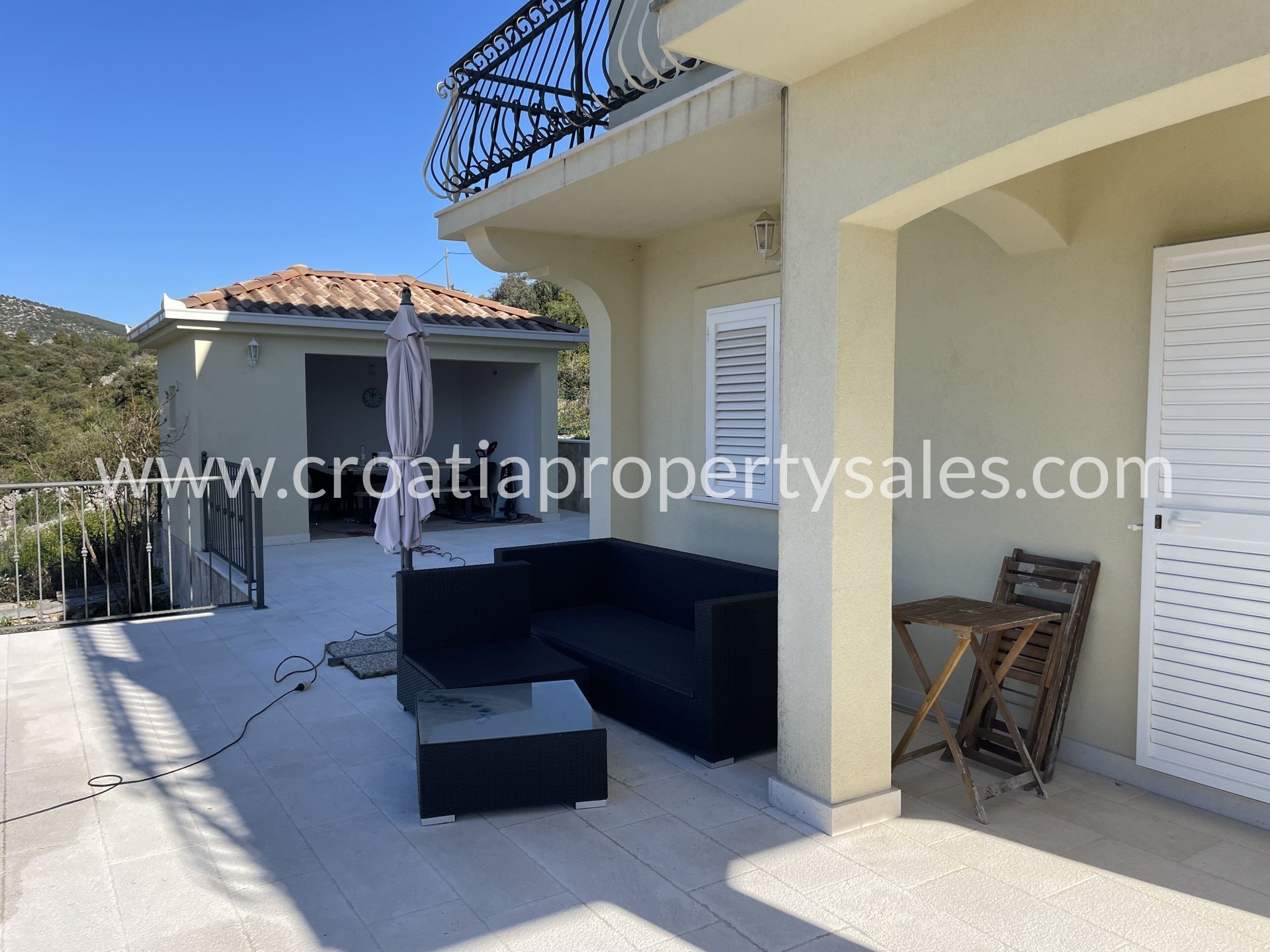 Dom Na sprzedaż -  Trogir/Ciovo