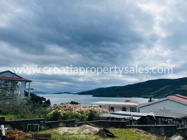 Zemljište na prodaju 867 m² – Trogir/Ciovo