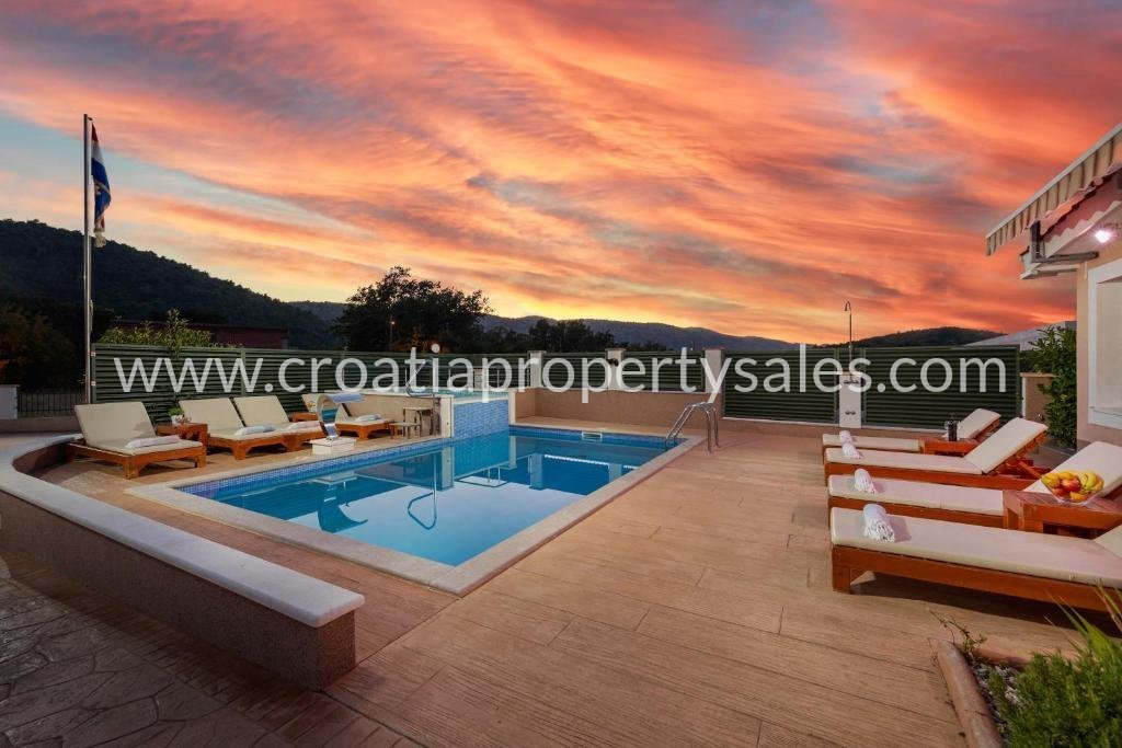 House For sale - Splitsko-dalmatinska Split - foto 1/17