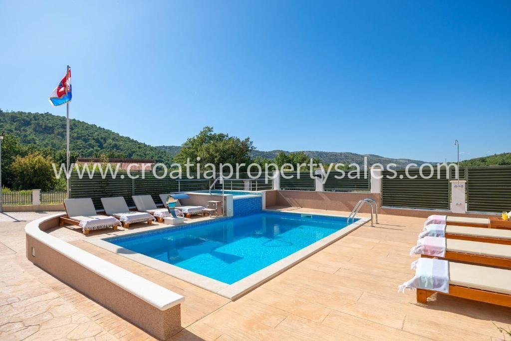 House For sale - Splitsko-dalmatinska Split - foto 4/17