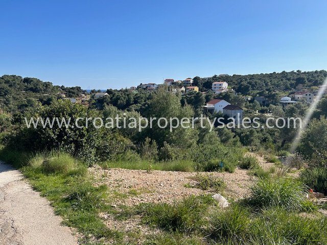 Land for sale 519 m² – Vis
