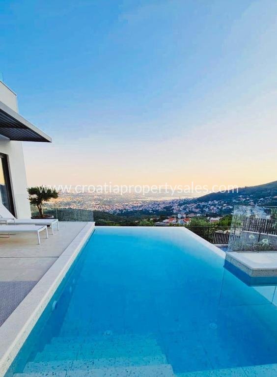 Haus Zu verkaufen - Splitsko-dalmatinska Split - foto 4/15