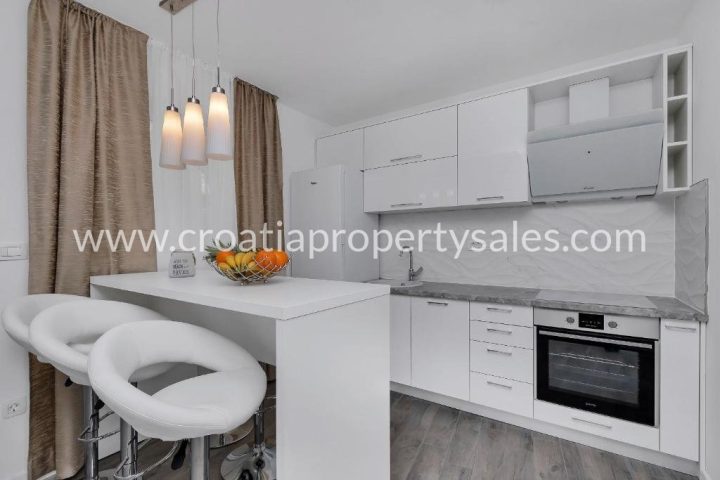 House For sale - Splitsko-dalmatinska Makarska - foto 5/13