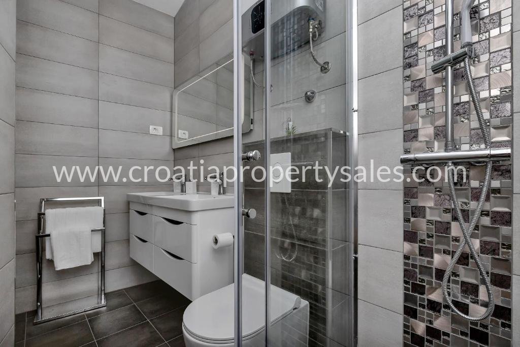 House For sale - Splitsko-dalmatinska Makarska