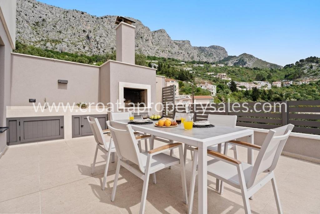 House For sale -  Omis