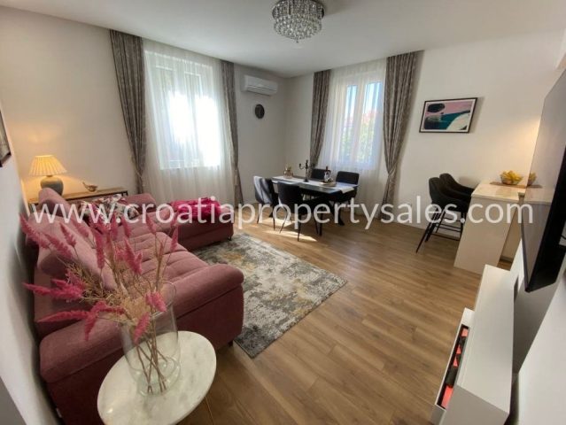 Flat for sale 80 m² – Split