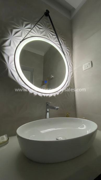 Flat For sale -  Split