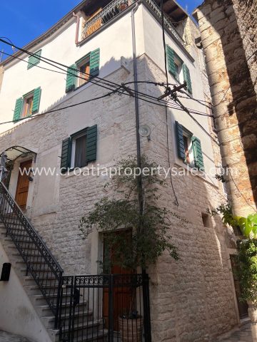 Kuća Na prodaju - šibensko-kninska šibenik - foto 2/12