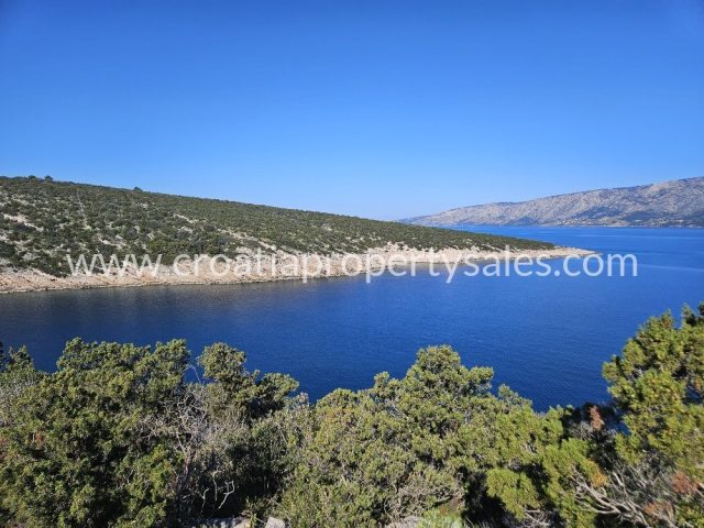 Działka na sprzedaż 12000 m² – Hvar