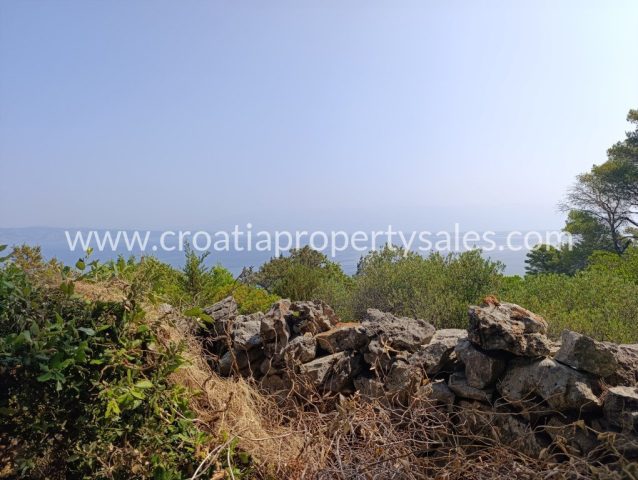 Działka na sprzedaż 1537 m² – Hvar