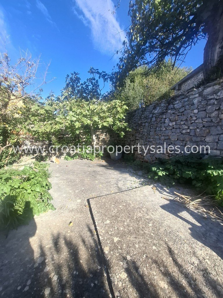 Casa In vendita -  Brac
