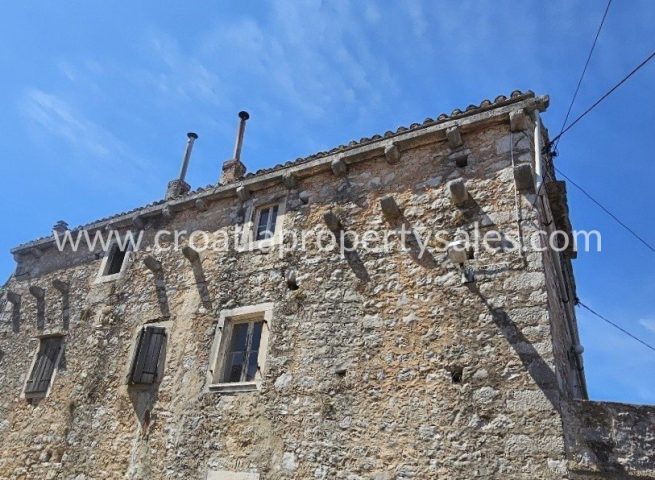 Dom na sprzedaż 285 m² – Hvar