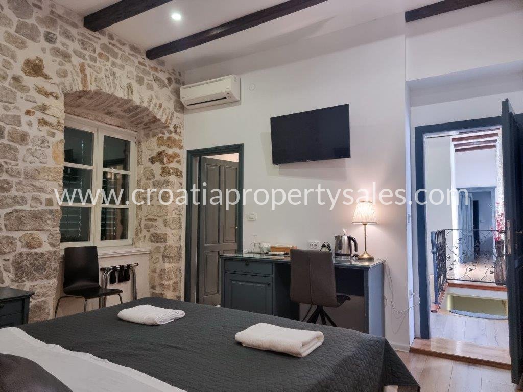 Casa In vendita -  Sibenik