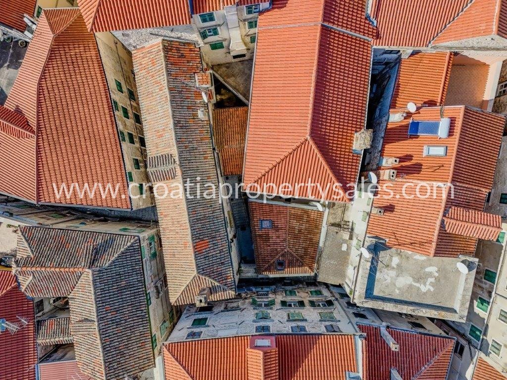 Casa In vendita - Šibensko-kninska Šibenik