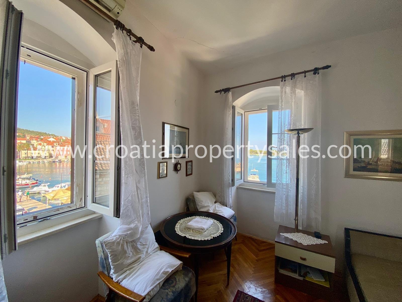 Flat For sale -  Brac