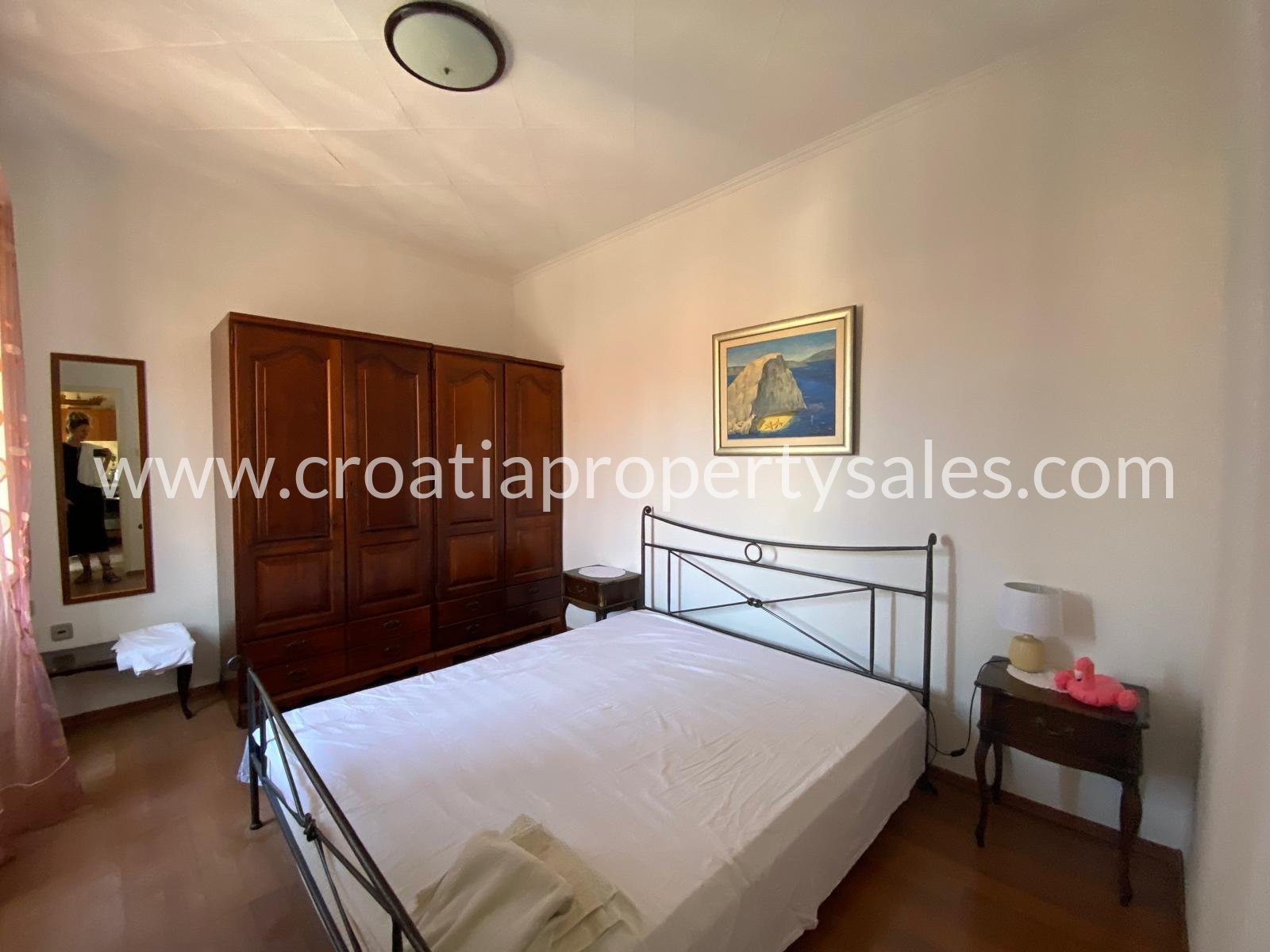 Flat For sale -  Brac