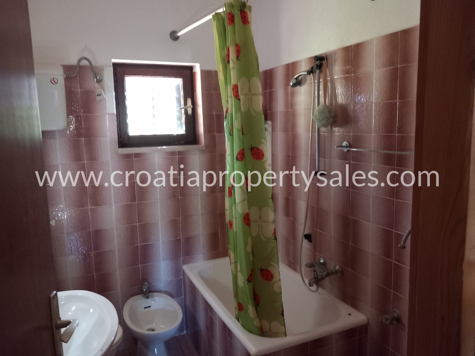 Apartmán Na prodej -  Brac