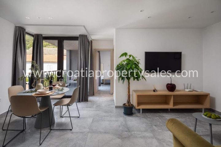 Haus Zu verkaufen - Splitsko-dalmatinska Vis - foto 2/12