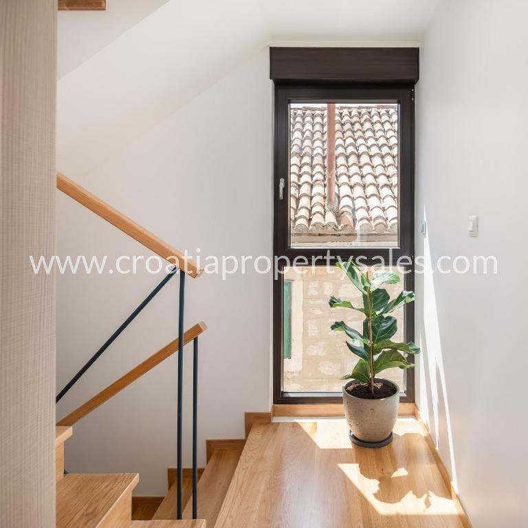 House For sale -  Vis