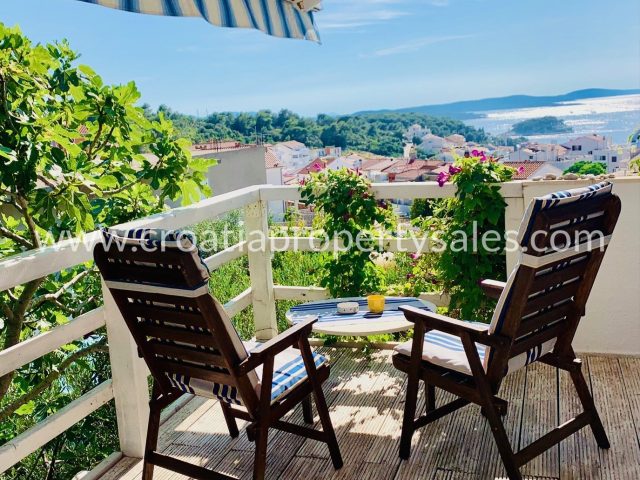 Casa in vendita 330 m² – Hvar
