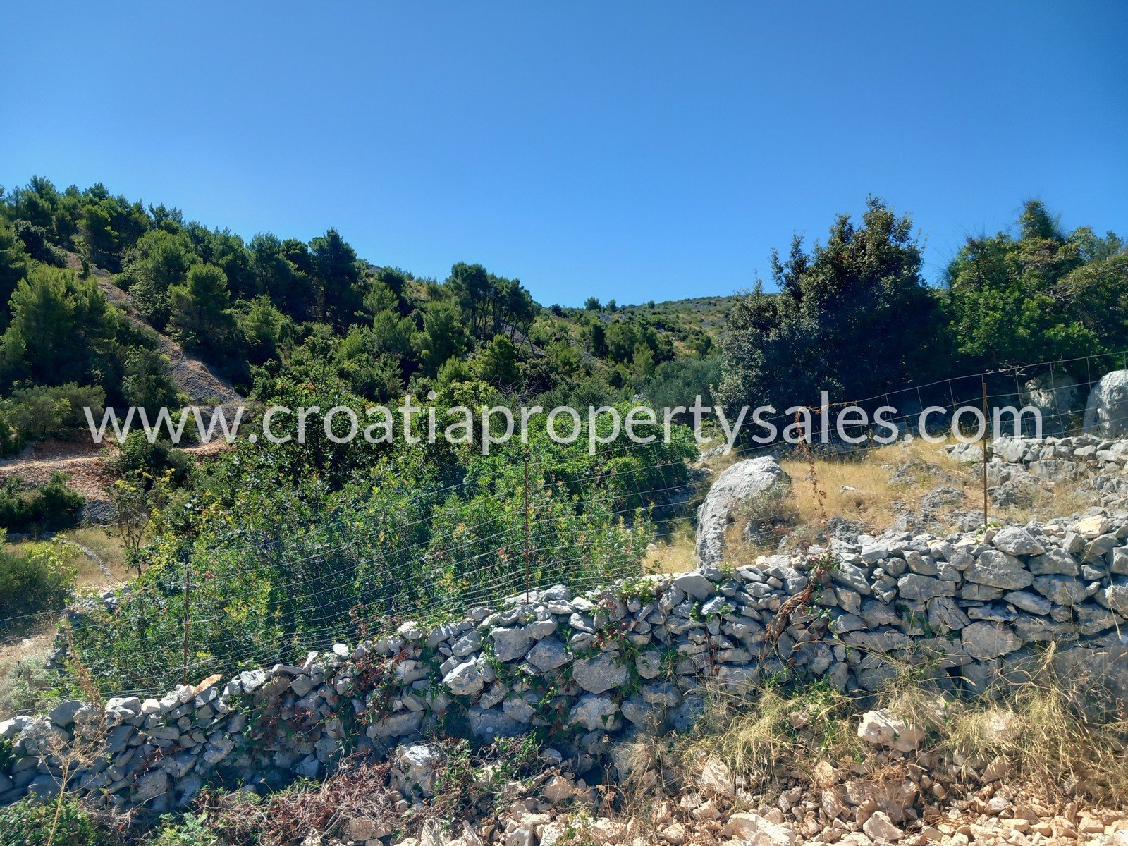 Land For sale - Brac - foto 2/4