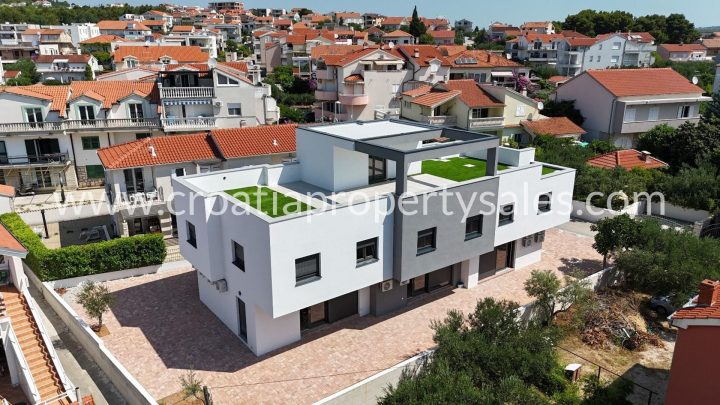 House For sale - šibensko-kninska šibenik - foto 2/8