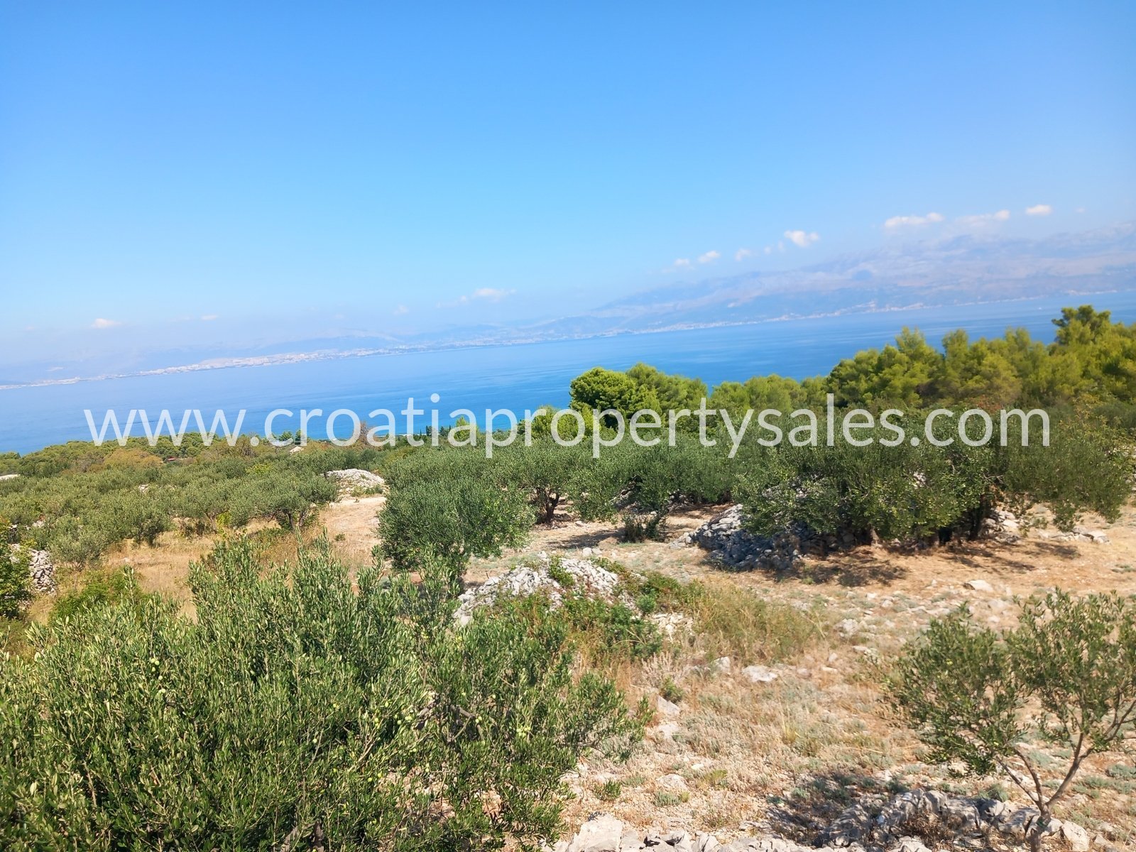 Land For sale Brac