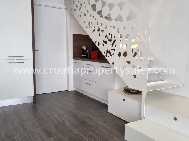 Flat For sale - Splitsko-dalmatinska Omiš - foto 4/16