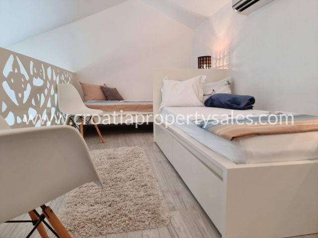 Flat For sale - Splitsko-dalmatinska Omiš - foto 5/16