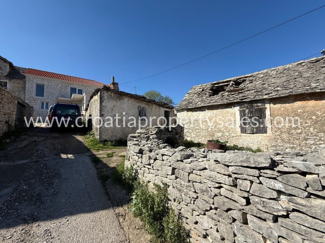 Kuća na prodaju 180 m² – Brac