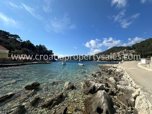 Zemljište na prodaju 730 m² – Korcula