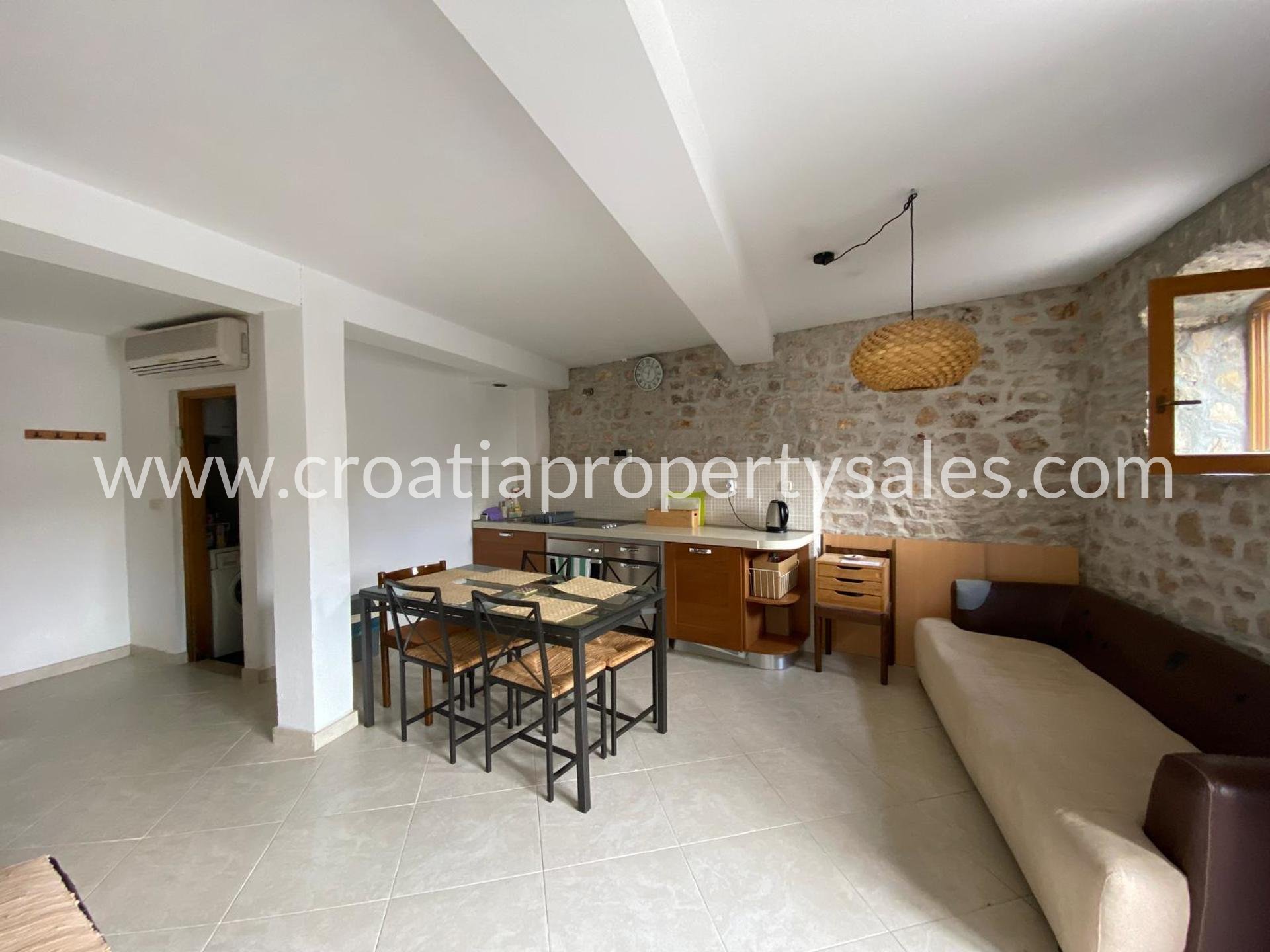 Appartement À vendre -  Brac