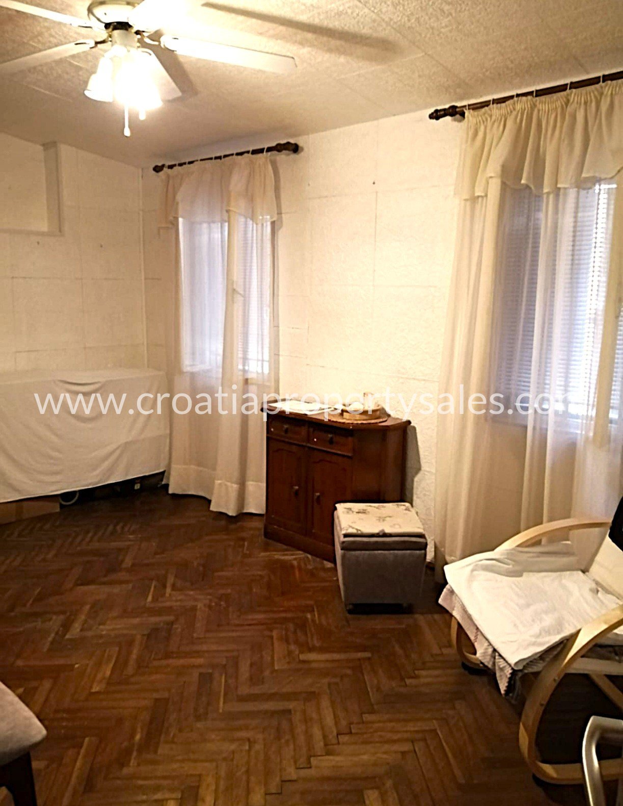 Casa In vendita - Splitsko-dalmatinska Split