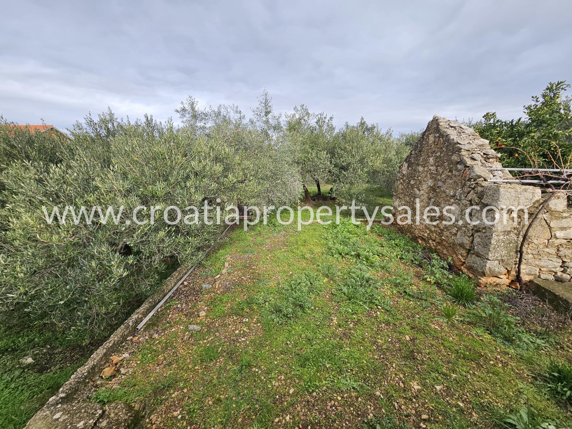 Kuća Na prodaju -  Hvar