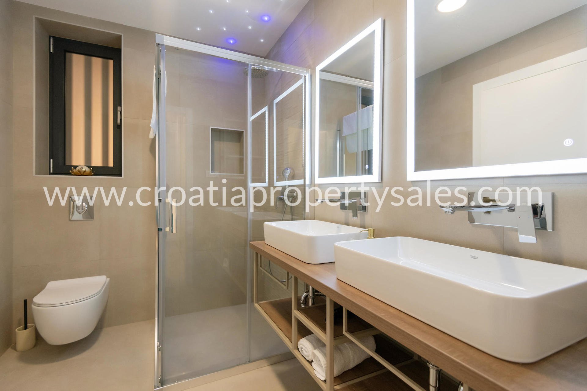 House For sale -  Makarska