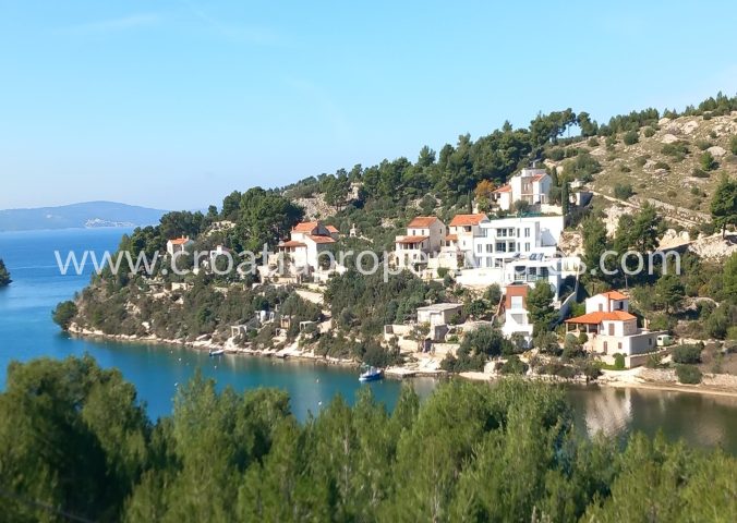 Pozemek na prodej 667 m² – Brac