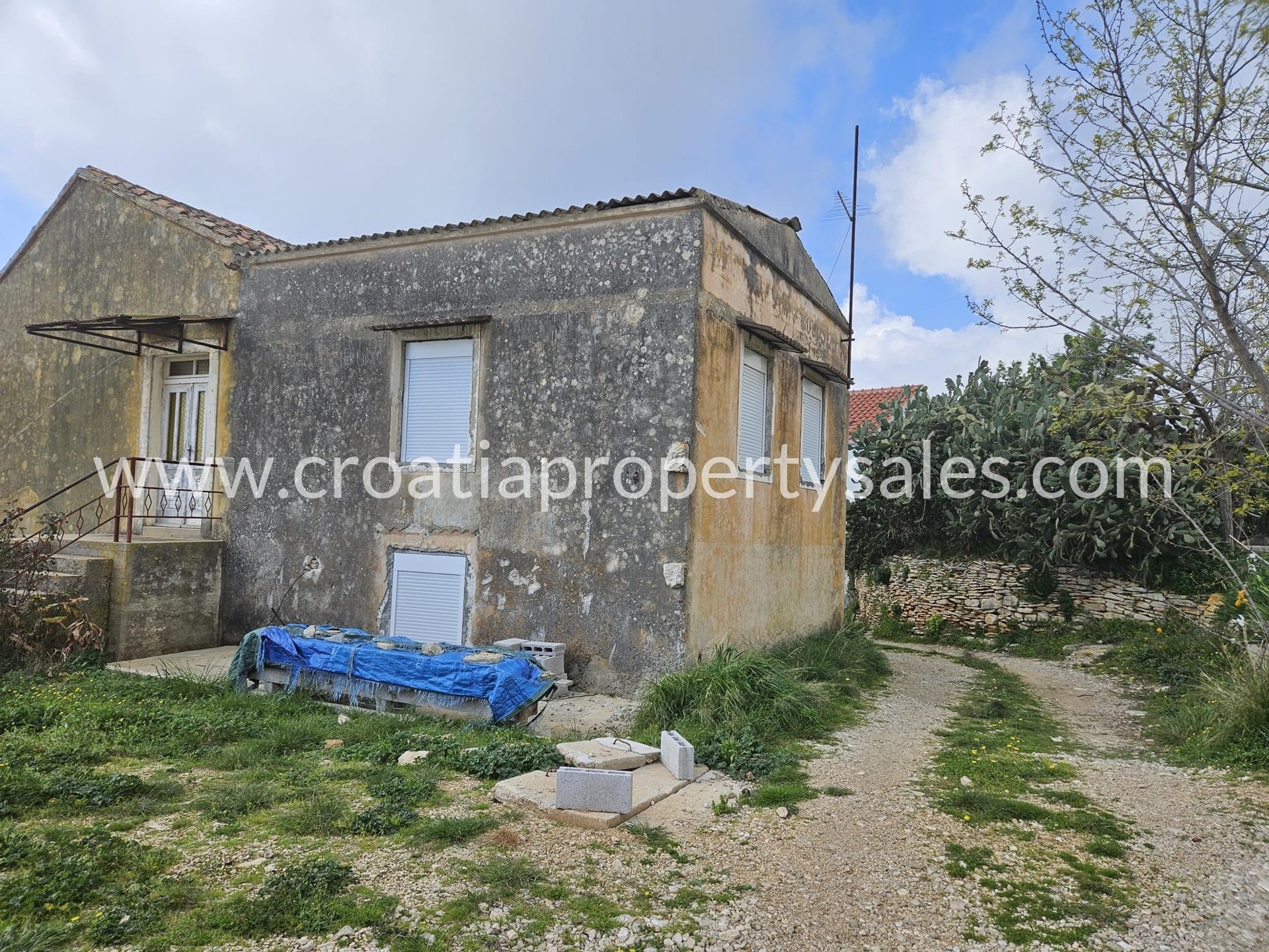 House For sale -  Vis