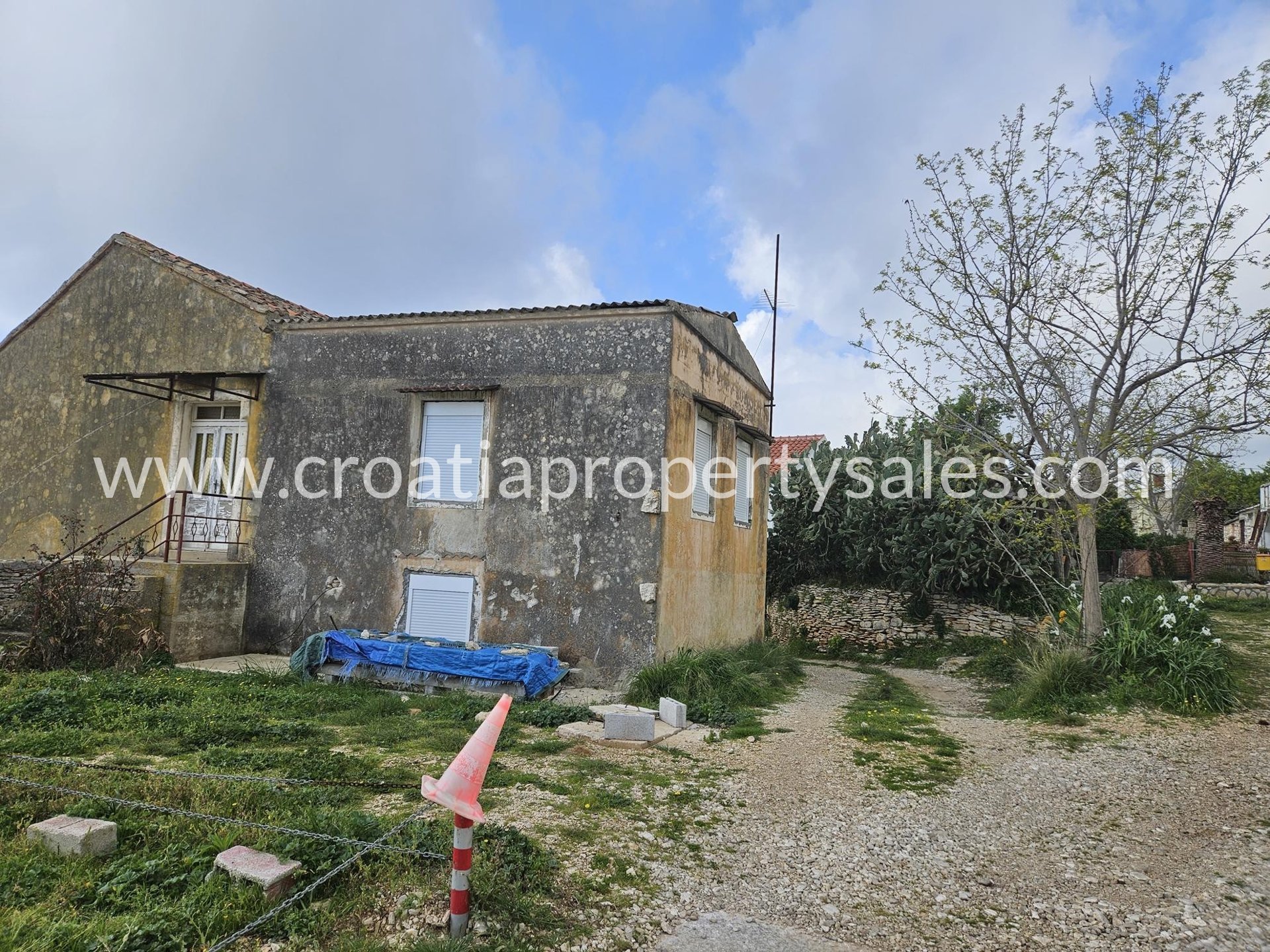 House For sale -  Vis