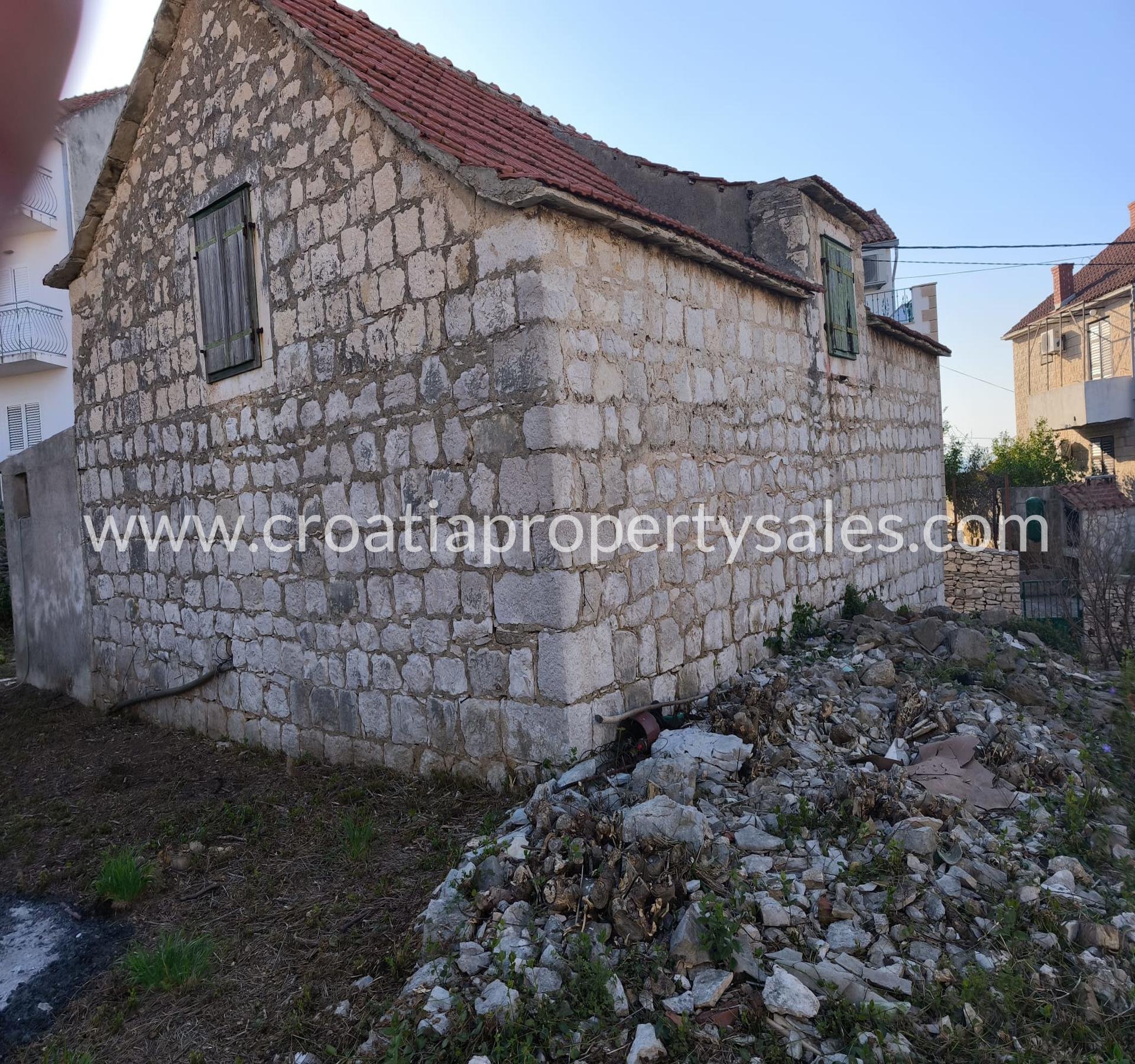 Kuća Na prodaju -  Brac