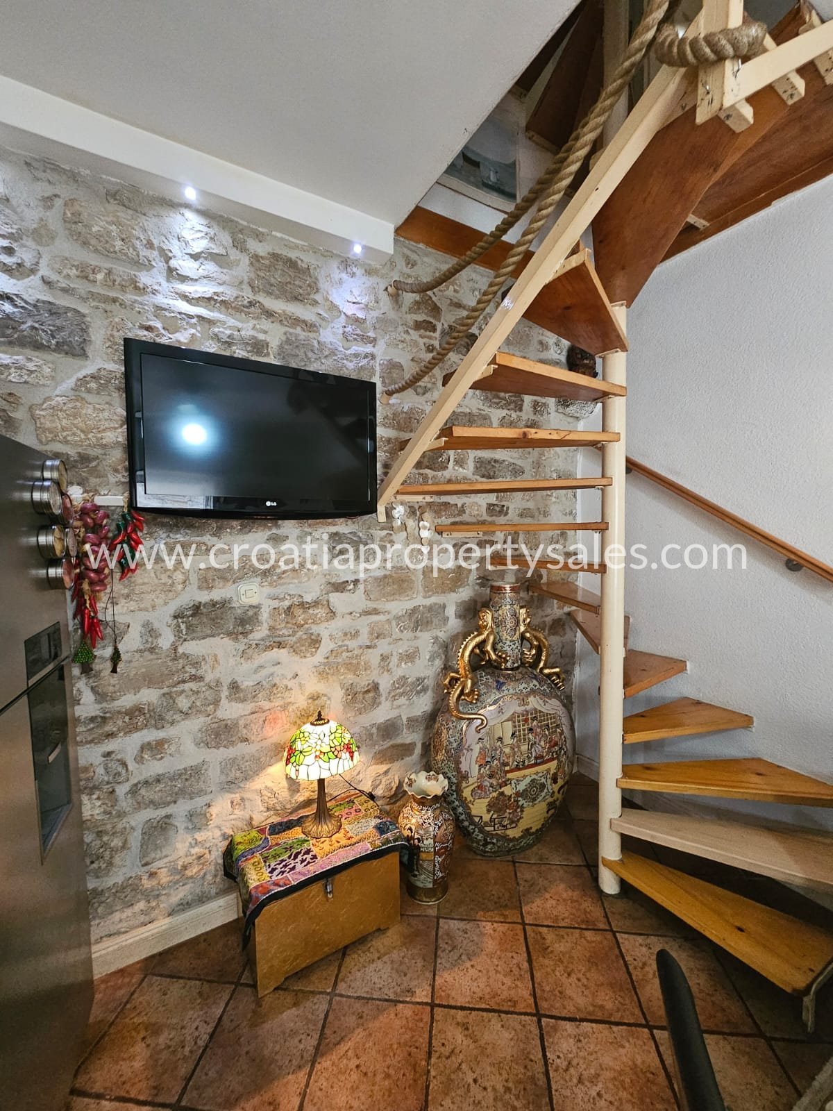 Casa In vendita -  Kastela