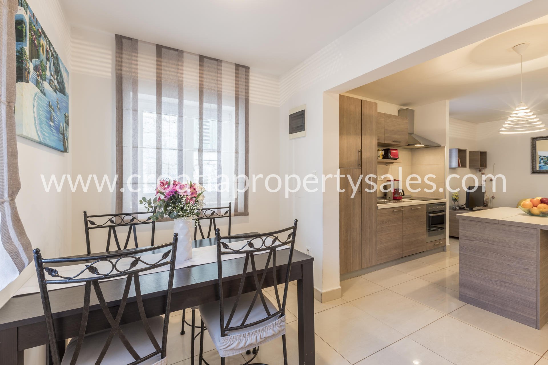 Flat For sale -  Split