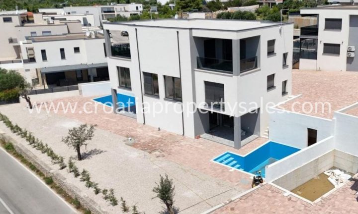 House for sale 182 m² – Sibenik