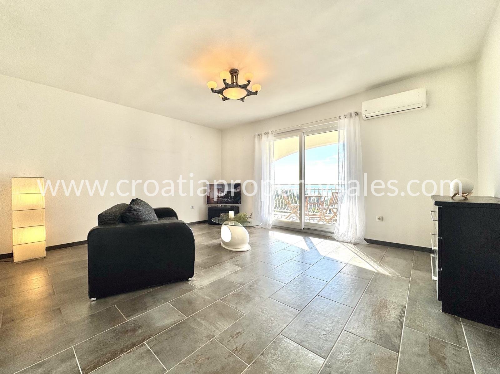 Casa In vendita - Kastela - foto 2/9