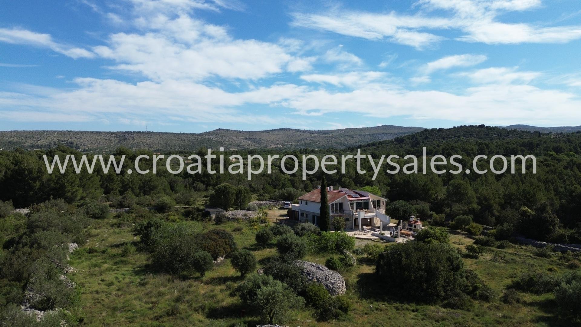 Kuća Na prodaju -  Brac