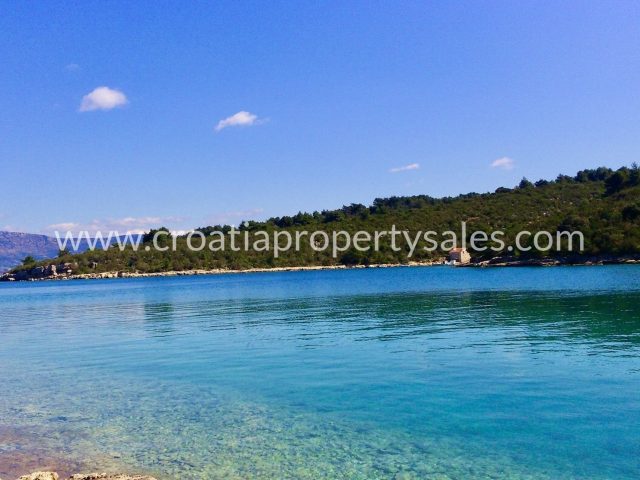 Zemljište na prodaju 461 m² – Hvar